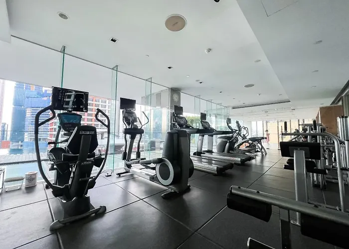 Transquil Residents 65 Sqm - Ultra Fast Wifi - Silom *